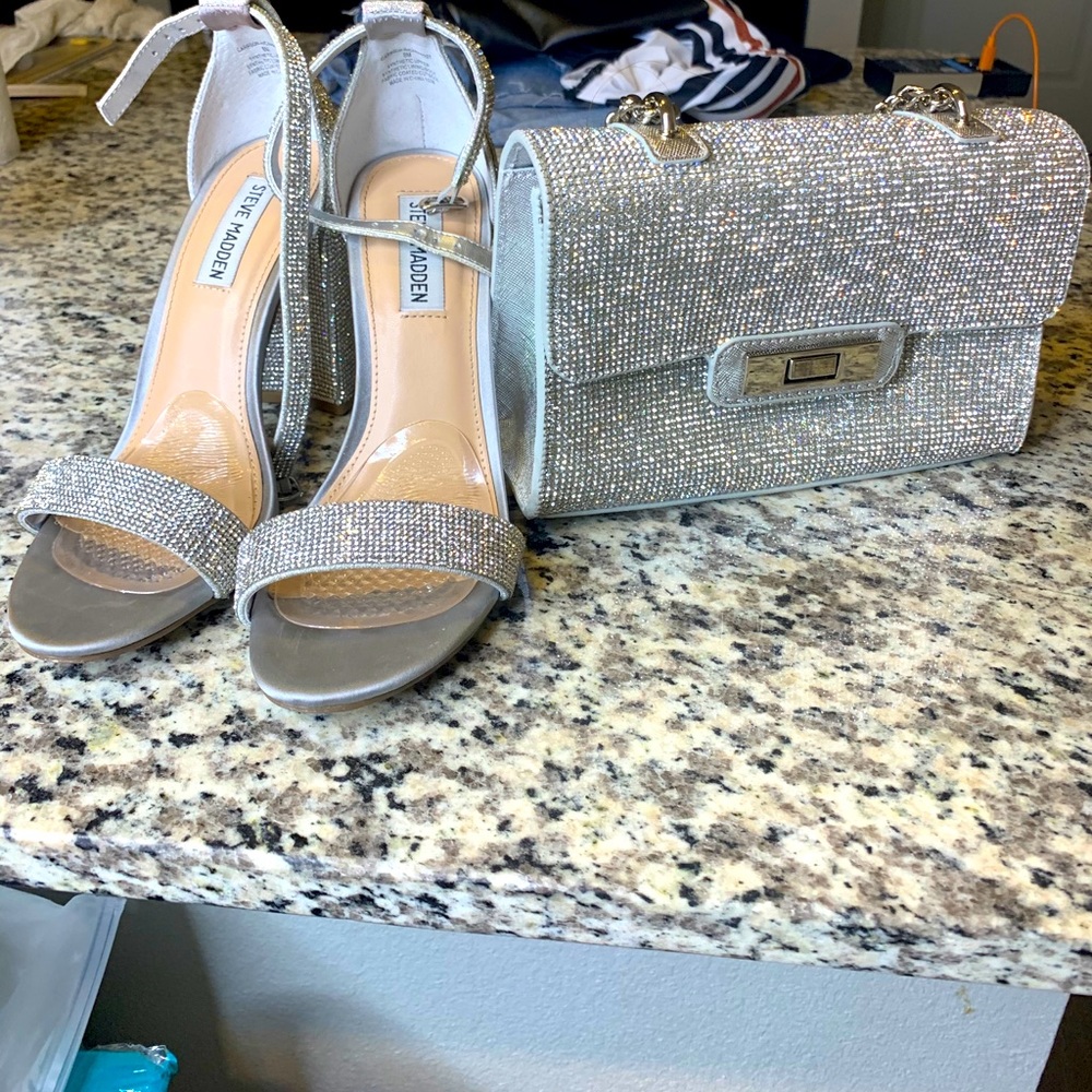 Heels & purse bundle